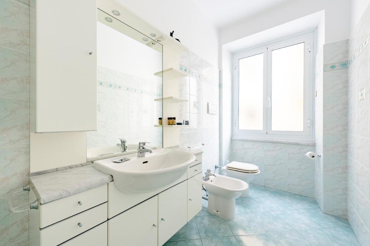 Joivy Cosy Flat With Parking In キアーヴァリ エクステリア 写真
